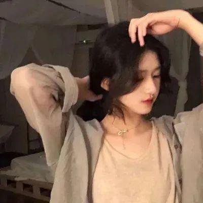 向左爱．向右爱